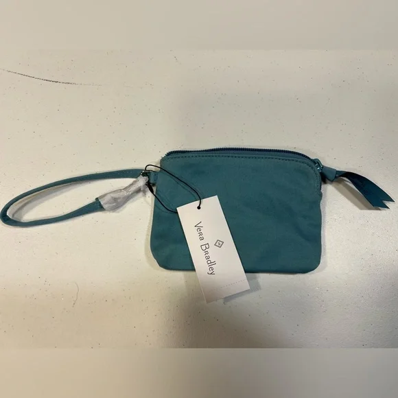 NWT Vera Bradley Wristlet - Picture 2 of 5